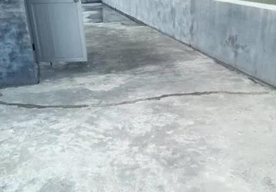 柯桥楼顶漏水维修公司分享下如何解决卫生间隐蔽部位漏水的问题?